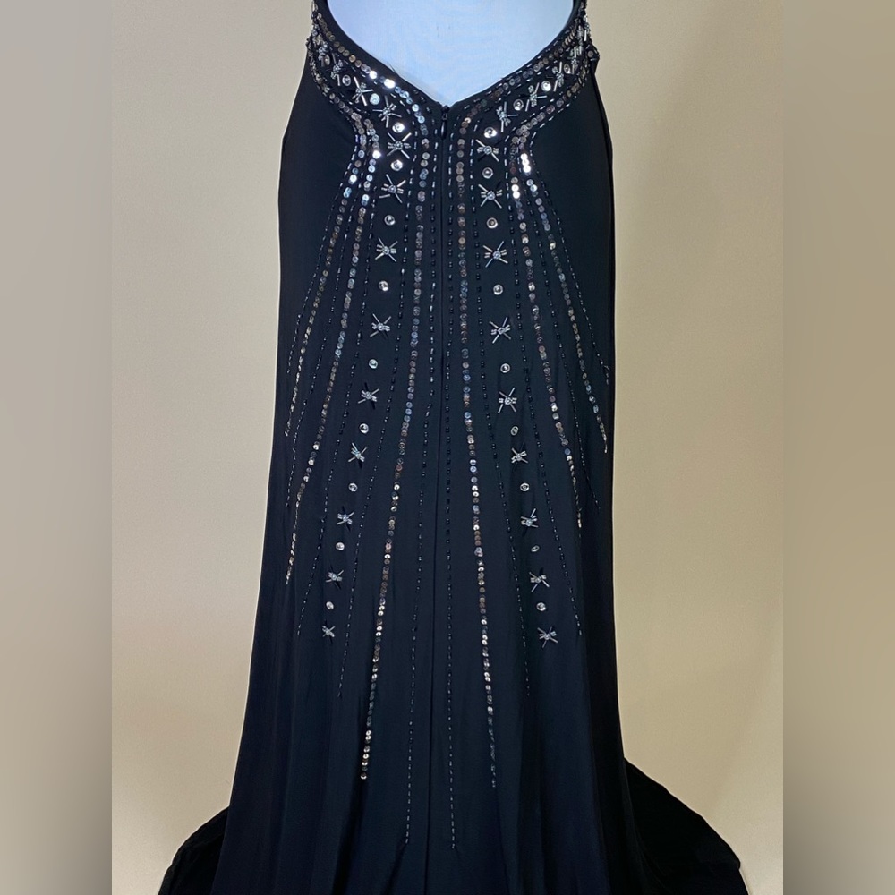 prom dress, black, sequin, sparkle, backless.